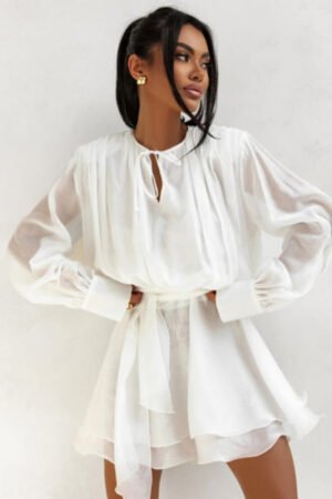 kreminė mini suknelė su kaklaraiščiu „Cocomore“