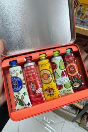 L'Occitane Hand Cream Collection rankų kremų rinkinys (6 x 30 ml.)