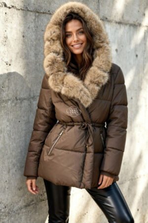 striukė šokolado-smėlinės spalvos