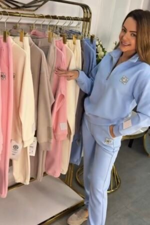 Laisvalaikio kostiumas